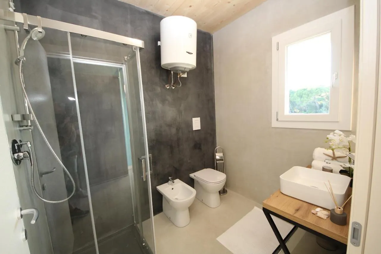 Guest house Ohana Holiday Rooms Rosolina Mare Italy